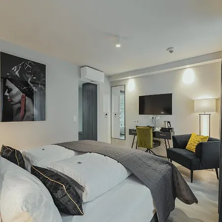 Отель Bs Boutique 4*